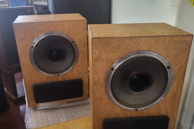 플레인지형 스피커 필립스 m9745